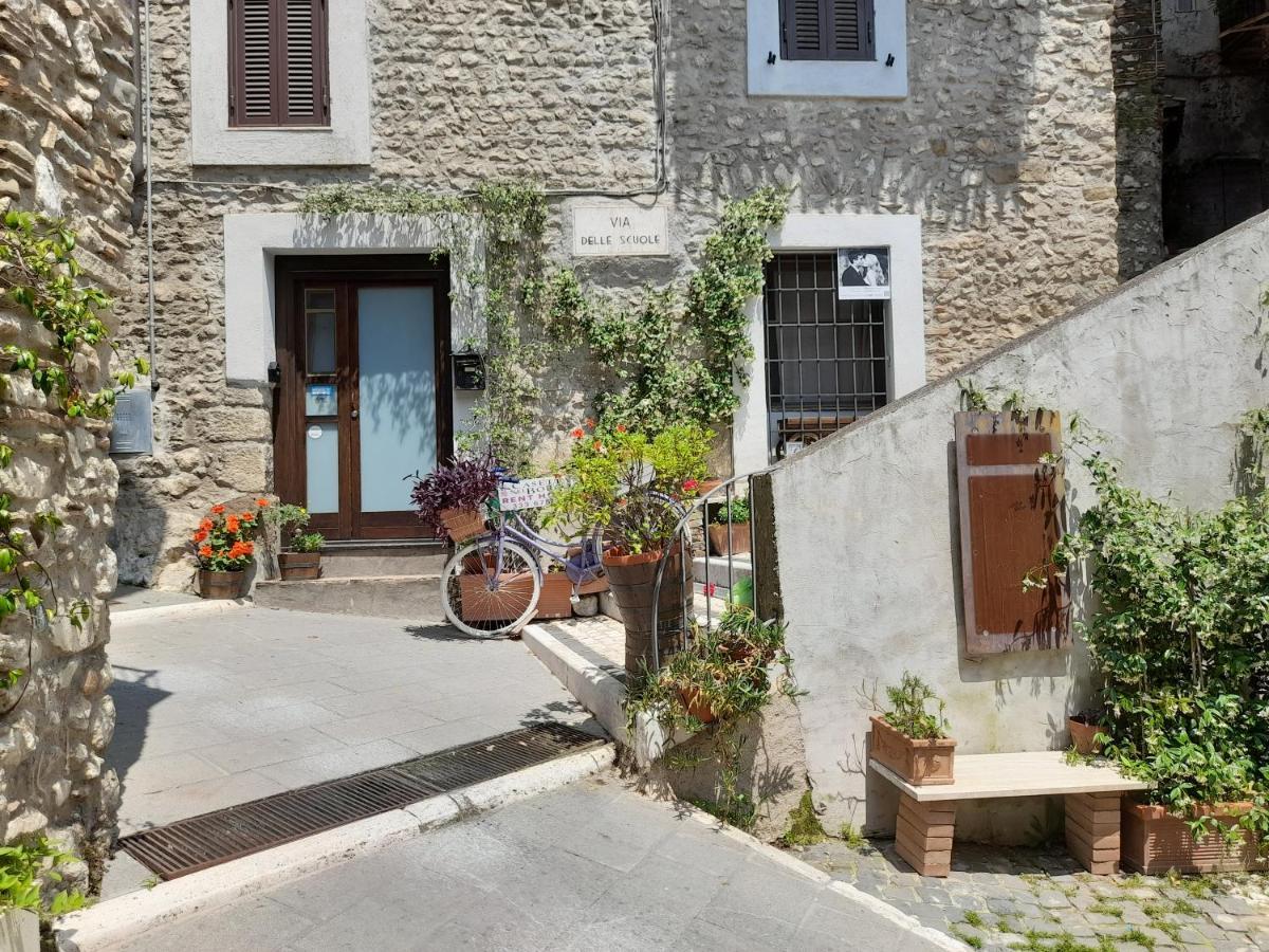 Casetta Nel Borgo 올레바노 로마노 외부 사진